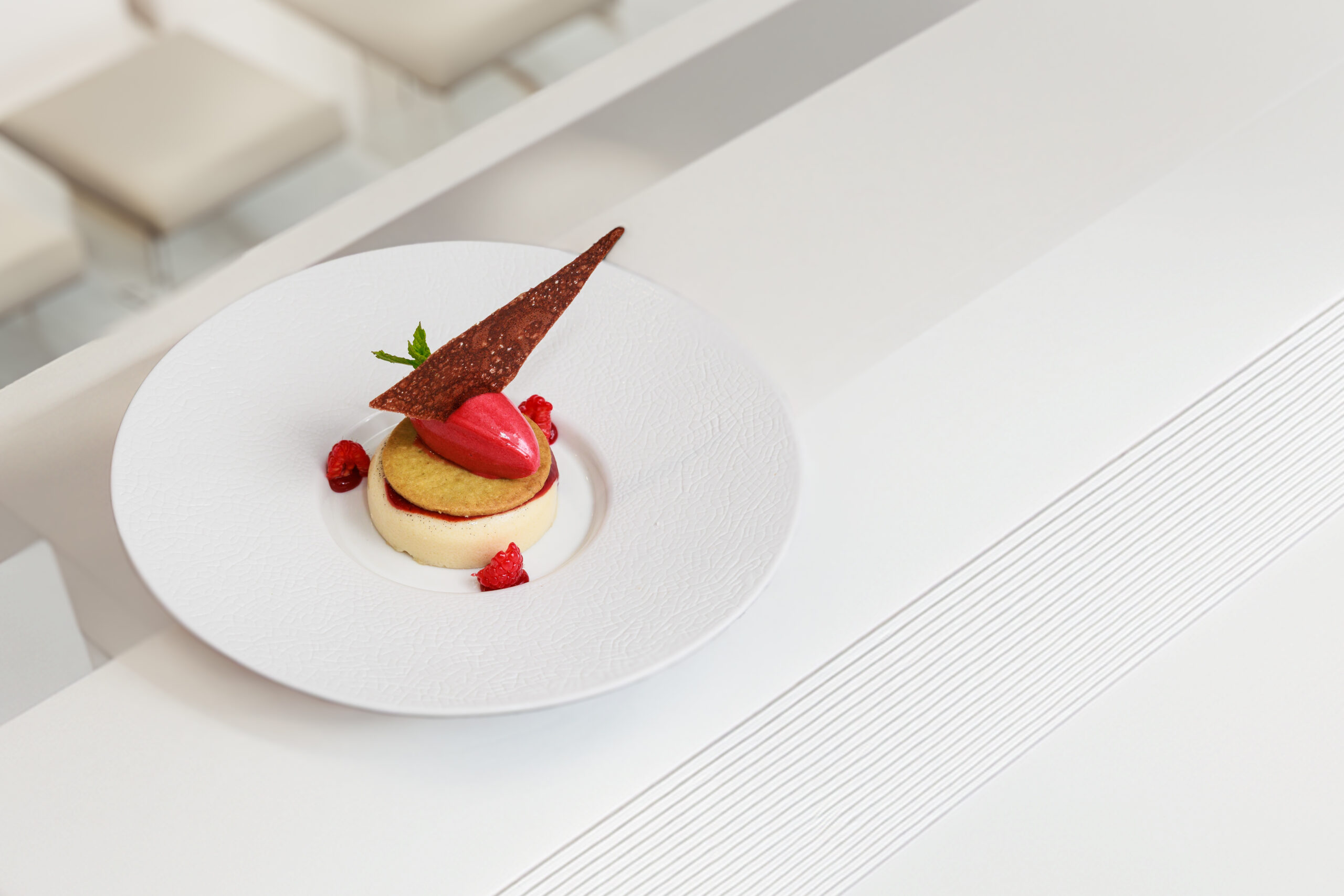 Crêches Solliès-Ville Lotte petits pois framboises